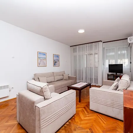 Apartamento Simanic