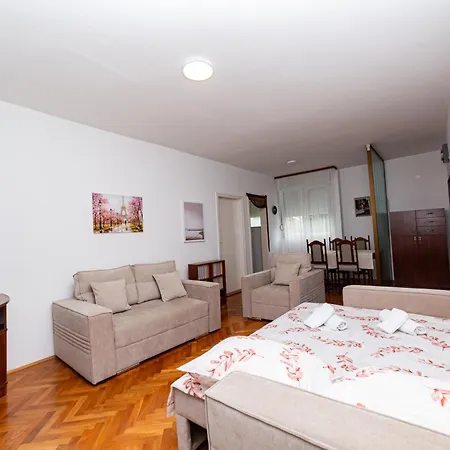 Apartamento Simanic