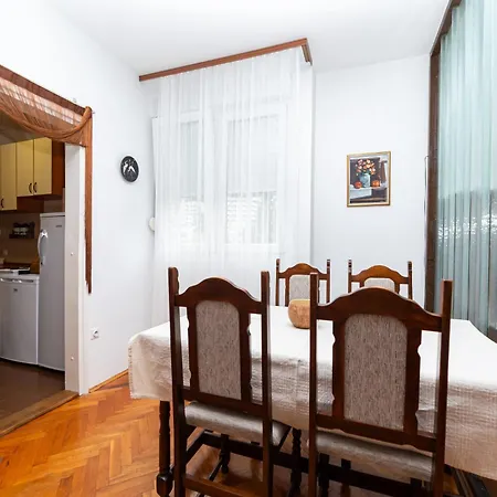 Apartamento Simanic *
